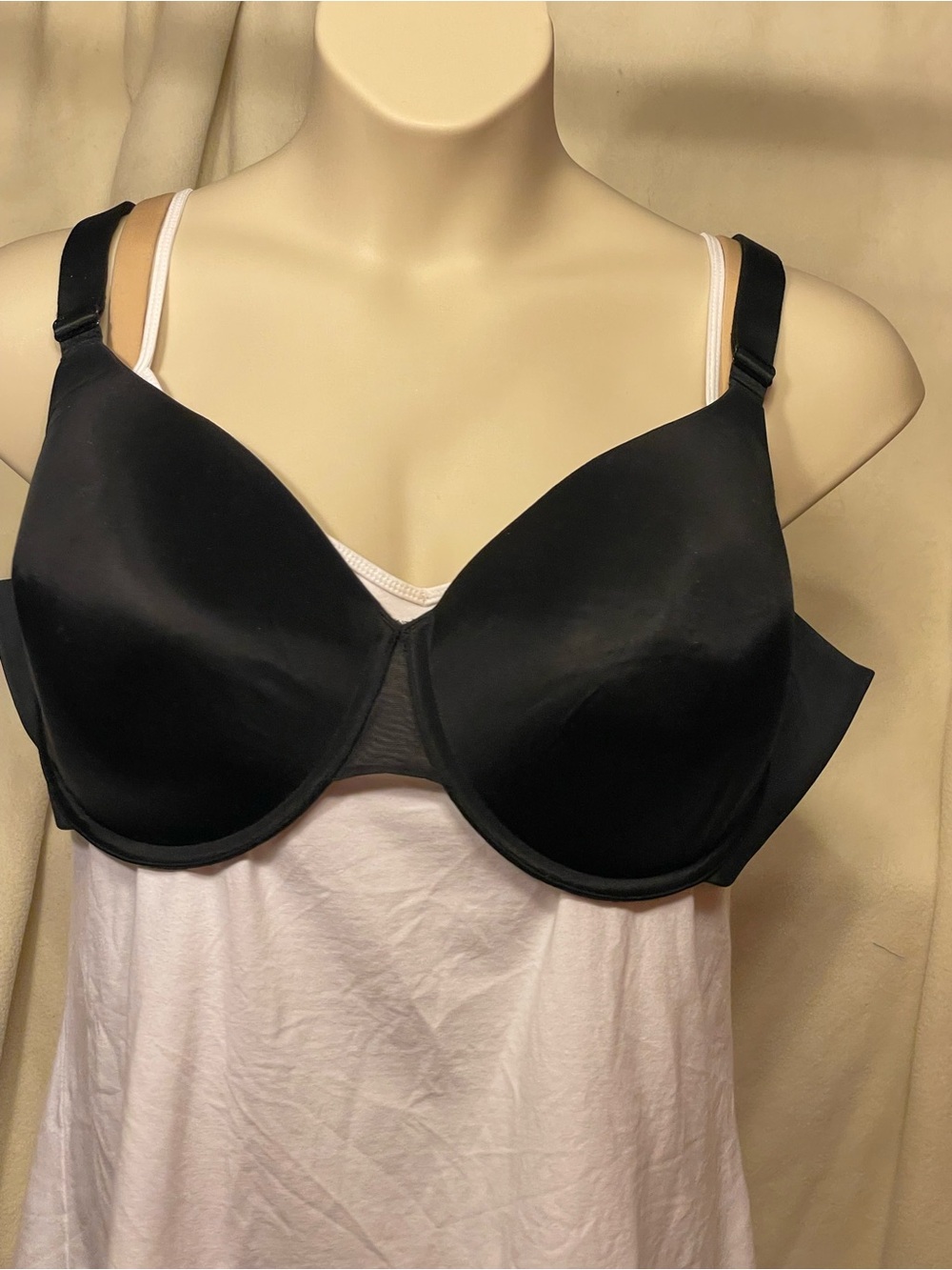 Catherine's 48D Underwire 5-Hook Black Bra. New with tags.